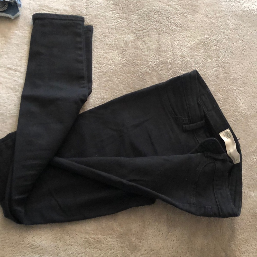 Black jeggings
